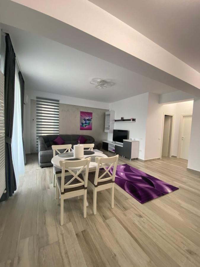 Ferienwohnung Alemar Royal 1 Năvodari Exterior foto