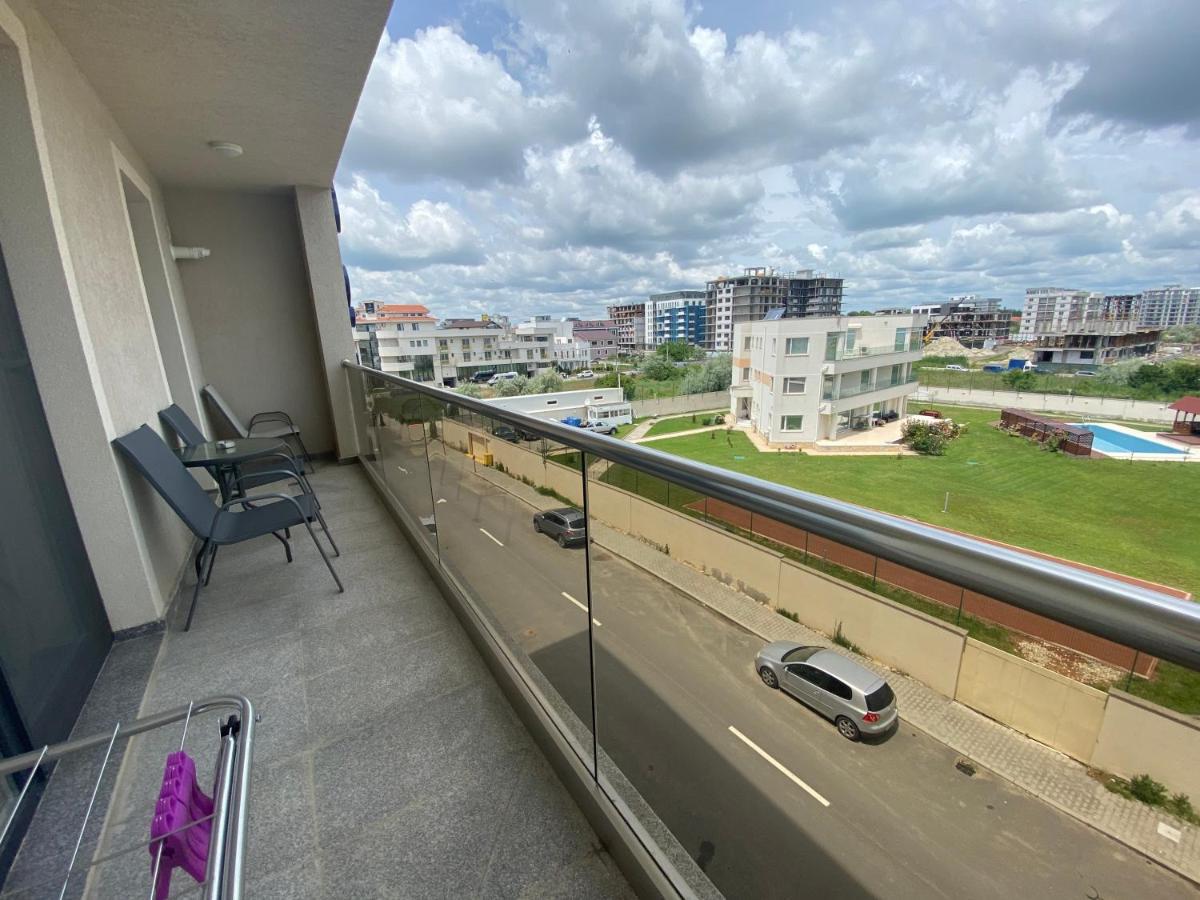 Ferienwohnung Alemar Royal 1 Năvodari Exterior foto