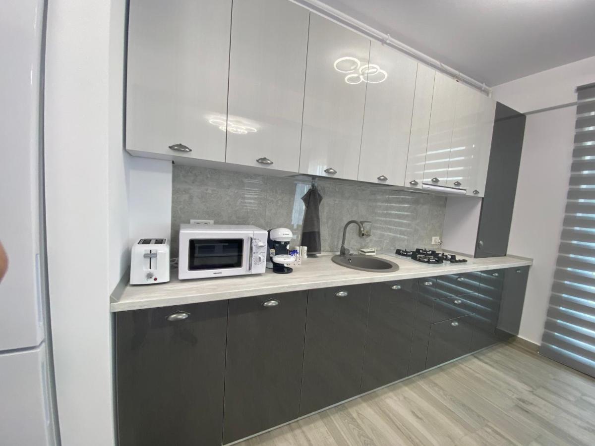 Ferienwohnung Alemar Royal 1 Năvodari Exterior foto