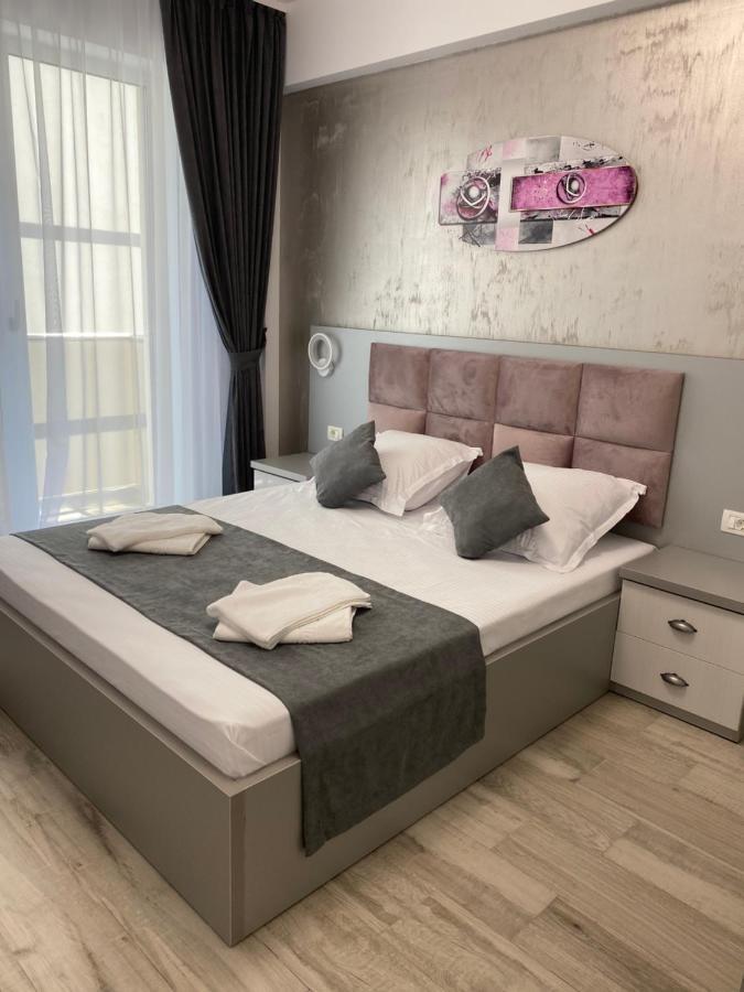 Ferienwohnung Alemar Royal 1 Năvodari Exterior foto